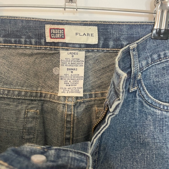 Faded Glory wide leg/bellbottom Jeans with embroidery - Picture 3 of 11